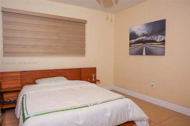 5535 W 13th Ave, Hialeah, FL 33012