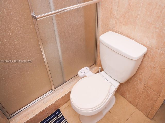 5535 W 13th Ave, Hialeah, FL 33012