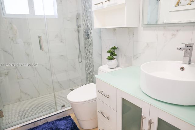 5535 W 13th Ave, Hialeah, FL 33012