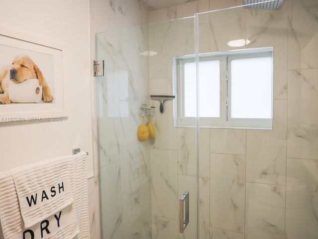 5535 W 13th Ave, Hialeah, FL 33012