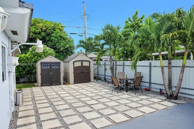 5535 W 13th Ave, Hialeah, FL 33012