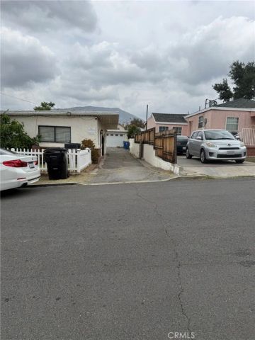 7611 Wyngate, Tujunga, CA 91042