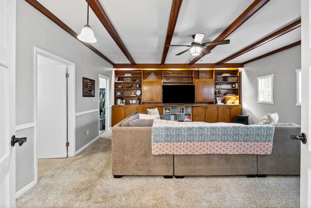 128 Sunset Cir, N, Hopkinsville, KY 42240