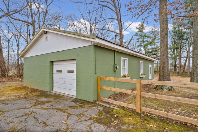 128 Sunset Cir, N, Hopkinsville, KY 42240