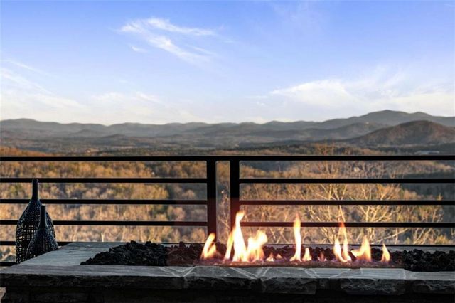 799 Bruce Mountain Road, Morganton, GA 30560