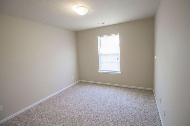 1880 W FIELD ST, Columbia, MO 65203