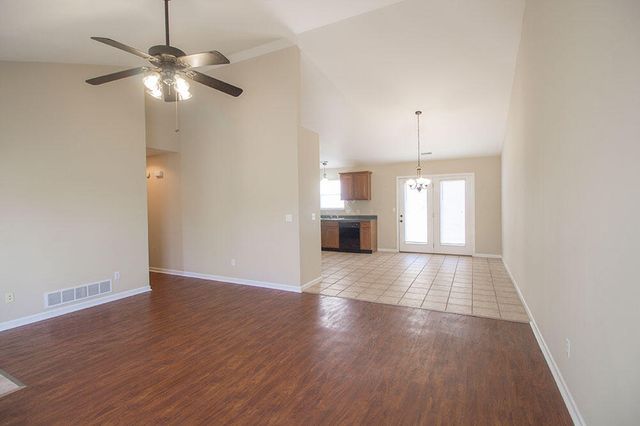 1880 W FIELD ST, Columbia, MO 65203