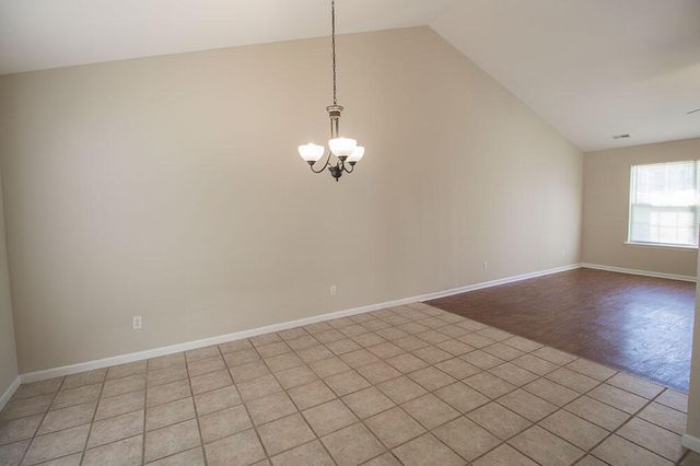 1880 W FIELD ST, Columbia, MO 65203