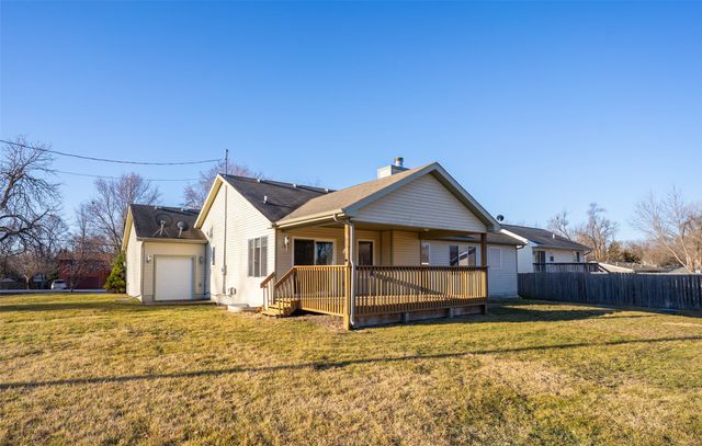 4882 NE 39th Avenue, Des Moines, IA 50317