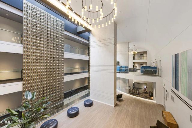 400 S Broadway 911, Los Angeles, CA 90013