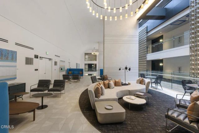 400 S Broadway 911, Los Angeles, CA 90013