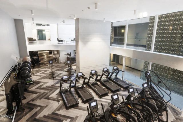 400 S Broadway 911, Los Angeles, CA 90013