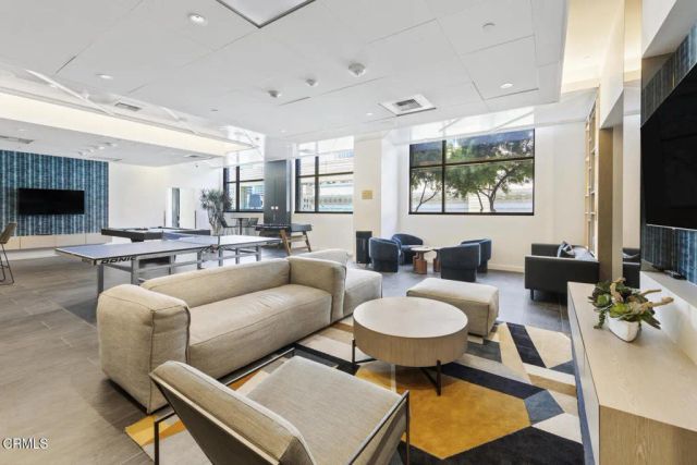 400 S Broadway 911, Los Angeles, CA 90013