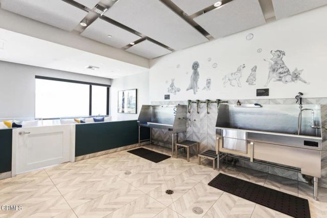 400 S Broadway 911, Los Angeles, CA 90013