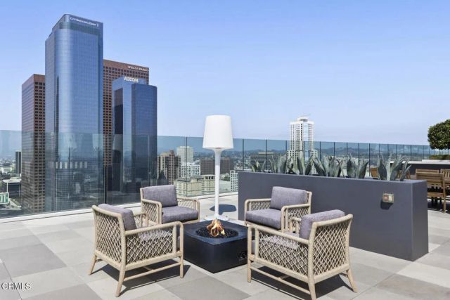 400 S Broadway 911, Los Angeles, CA 90013