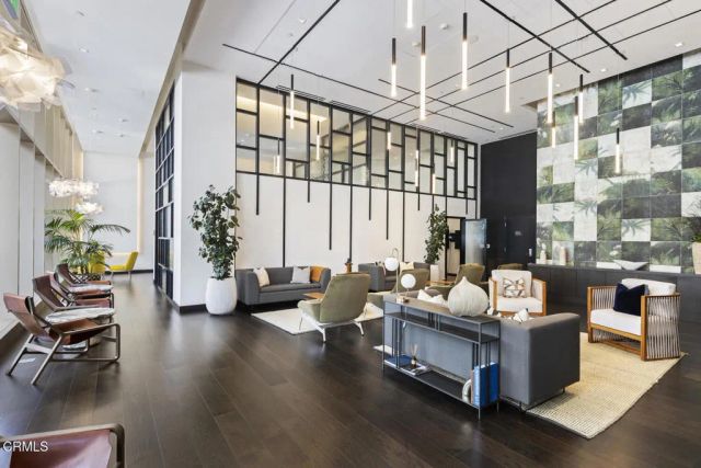 400 S Broadway 911, Los Angeles, CA 90013