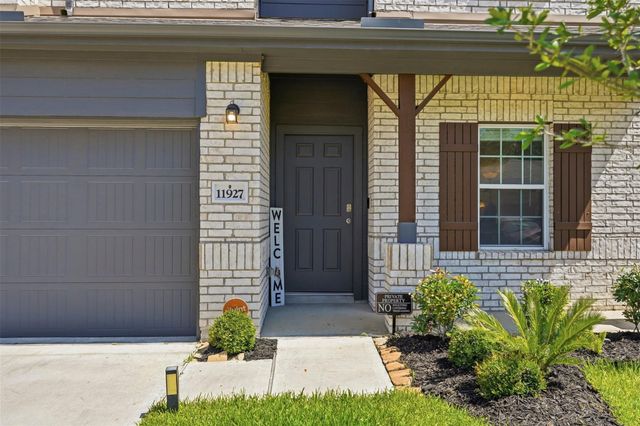 11927 Fletching Stone Lane, Houston, TX 77044