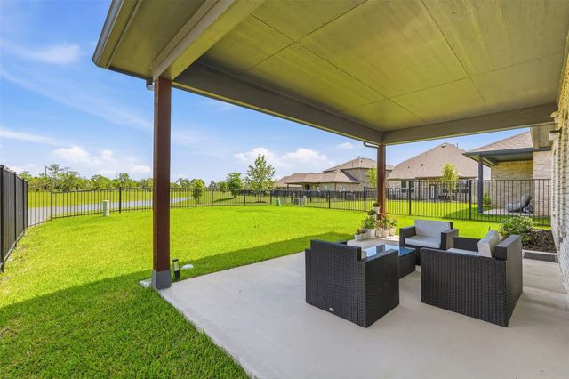 11927 Fletching Stone Lane, Houston, TX 77044