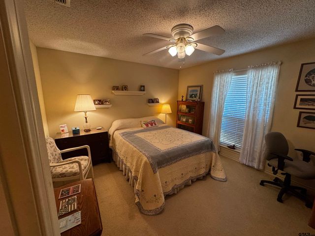 1420 Lee Drive, Mineola, TX 75773