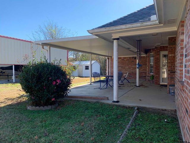 1420 Lee Drive, Mineola, TX 75773