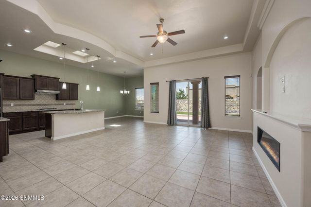 4256 Canterra Arc, Las Cruces, NM 88011