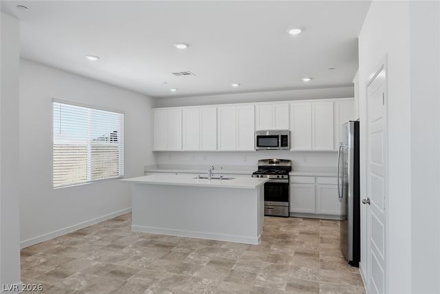 200 Preston Terrace Avenue, Henderson, NV 89011