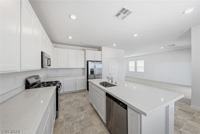 200 Preston Terrace Avenue, Henderson, NV 89011