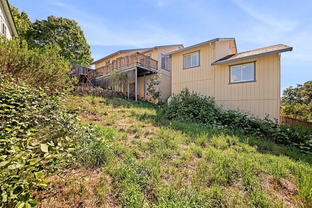 2329 Davis Ct, Placerville, CA 95667