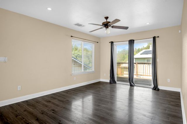 2329 Davis Ct, Placerville, CA 95667