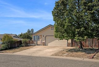 2329 Davis Ct, Placerville, CA 95667