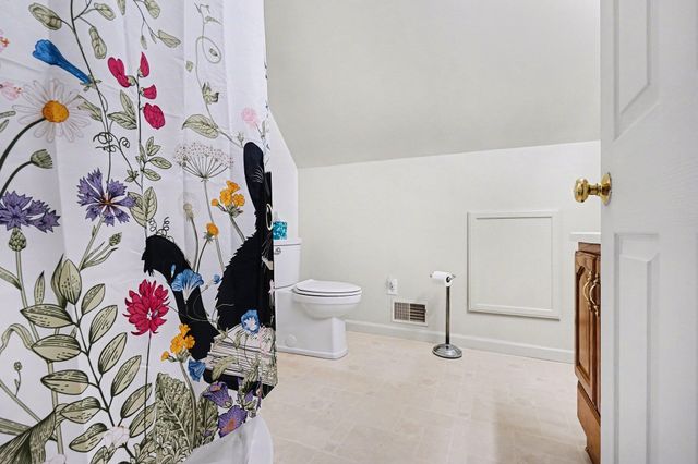 8205 N 30th Street, Richland, MI 49083