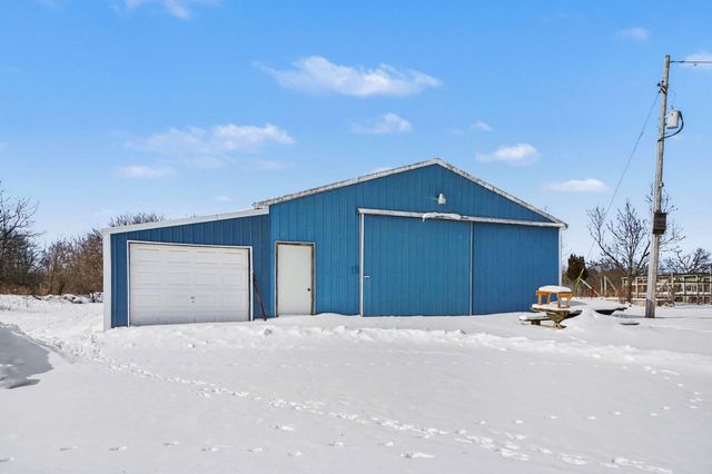 8205 N 30th Street, Richland, MI 49083