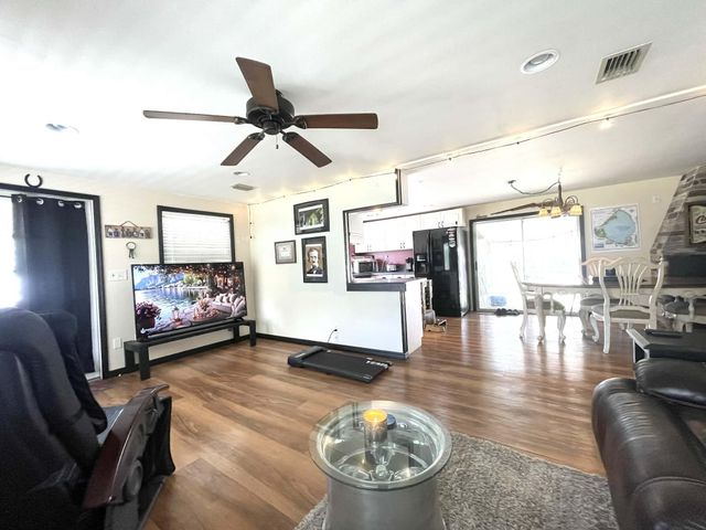 4523 SE 30th Street, Okeechobee, FL 34974