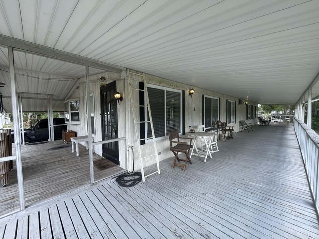 4523 SE 30th Street, Okeechobee, FL 34974