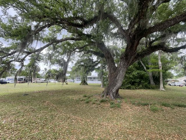 4523 SE 30th Street, Okeechobee, FL 34974