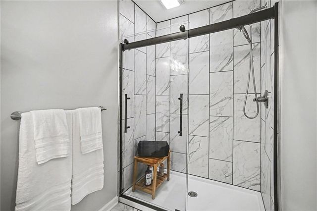 400 Appaloosa Drive, Raymore, MO 64083