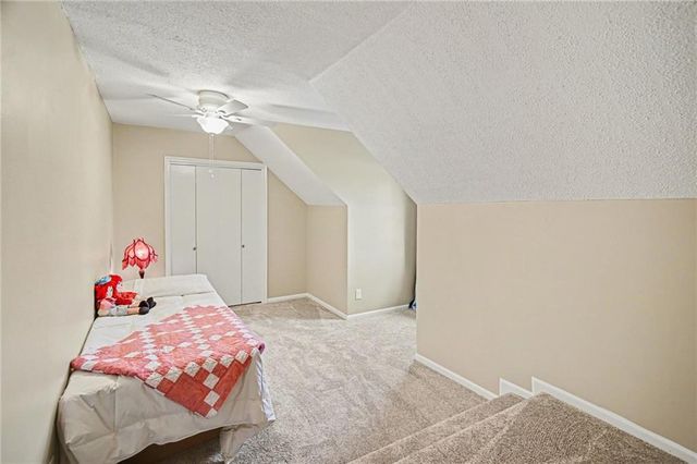 400 Appaloosa Drive, Raymore, MO 64083