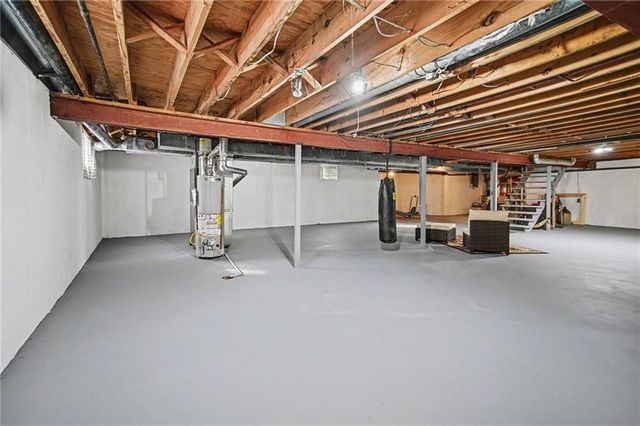 400 Appaloosa Drive, Raymore, MO 64083