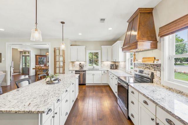 164 Hill Dr., Pawleys Island, SC 29585