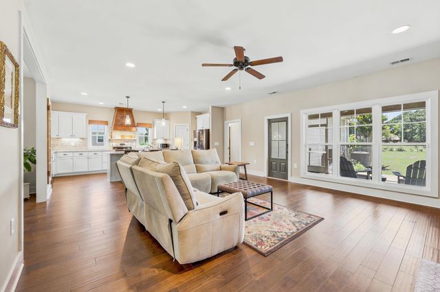 164 Hill Dr., Pawleys Island, SC 29585