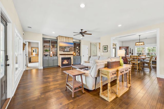 164 Hill Dr., Pawleys Island, SC 29585