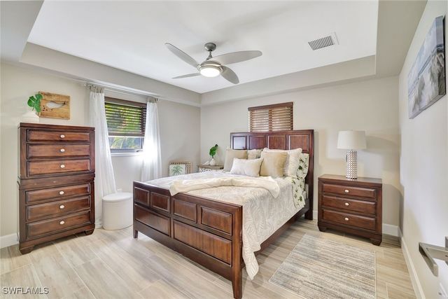 236 Lagoon AVE, Naples, FL 34108