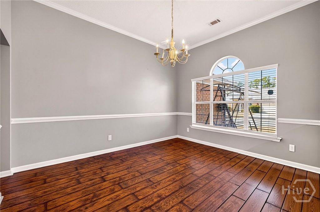 Image 10 of property listing at 126 Hopeland Drive, Savannah, GA 31419