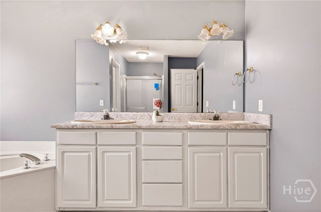 Image 21 of property listing at 126 Hopeland Drive, Savannah, GA 31419