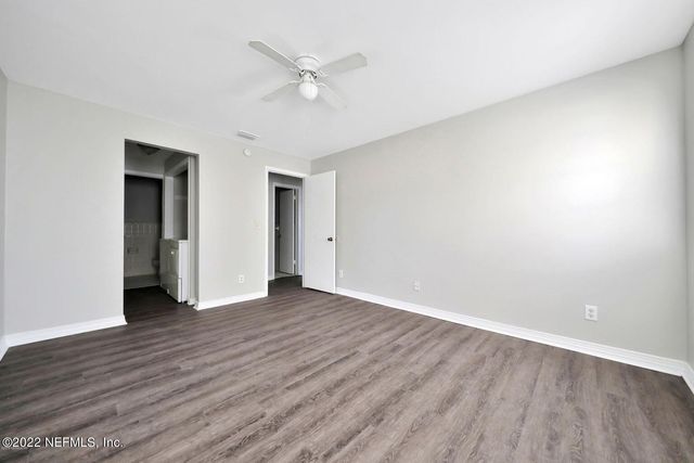 7346 EL BARCO Road 8, Jacksonville, FL 32216