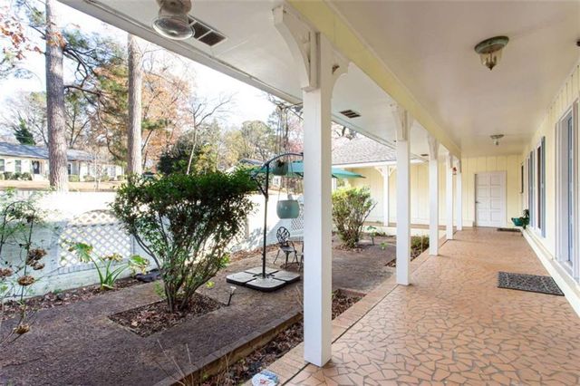 1937 Crescent Drive, Snellville, GA 30078