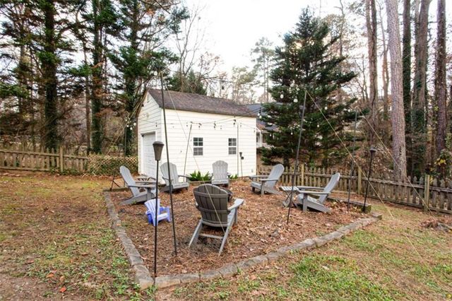 1937 Crescent Drive, Snellville, GA 30078