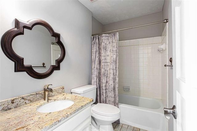 1937 Crescent Drive, Snellville, GA 30078