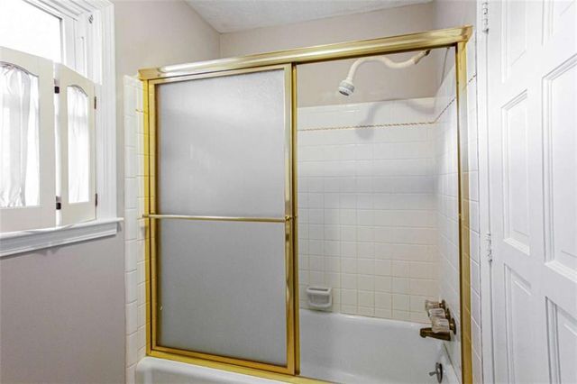 1937 Crescent Drive, Snellville, GA 30078