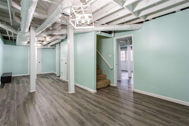 1937 Crescent Drive, Snellville, GA 30078